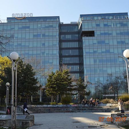 Apartment Accommodation Up To 17 布拉迪斯拉发 外观 照片