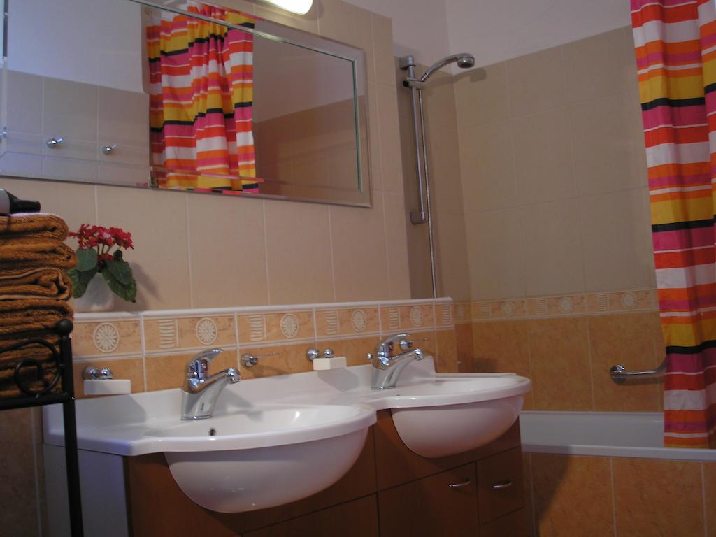 Apartment Accommodation Up To 17 布拉迪斯拉发 客房 照片